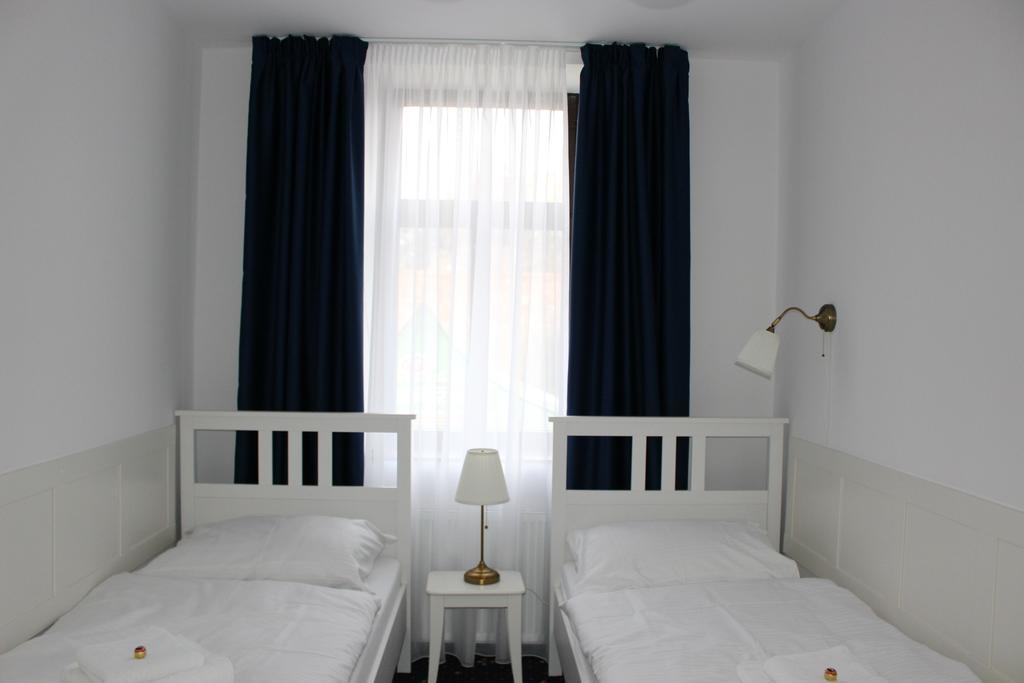 Hotel Amadeus Ceske Budejovice Bagian luar foto