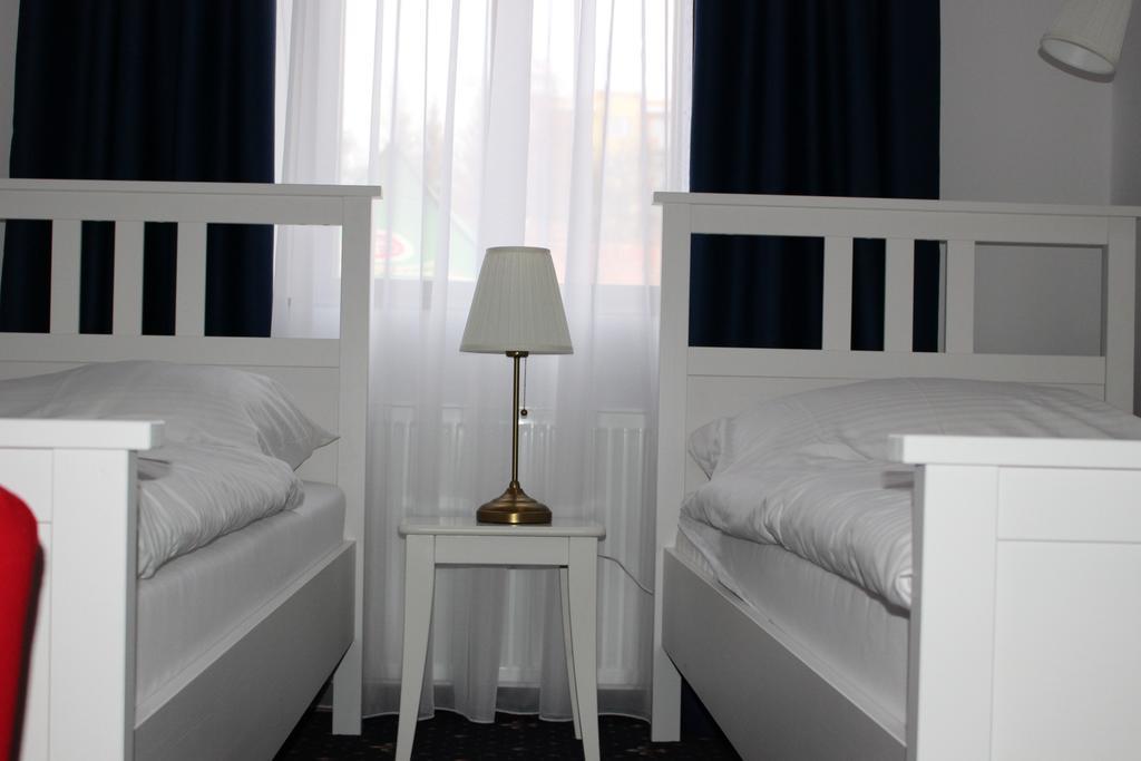 Hotel Amadeus Ceske Budejovice Bagian luar foto